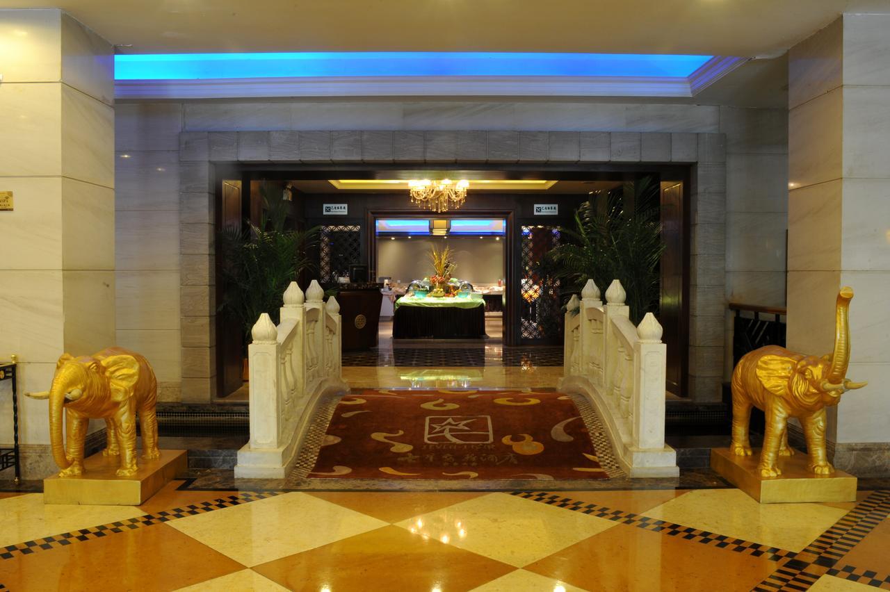Jiangxi Seven Star Shang Wu Hotel 南昌 エクステリア 写真