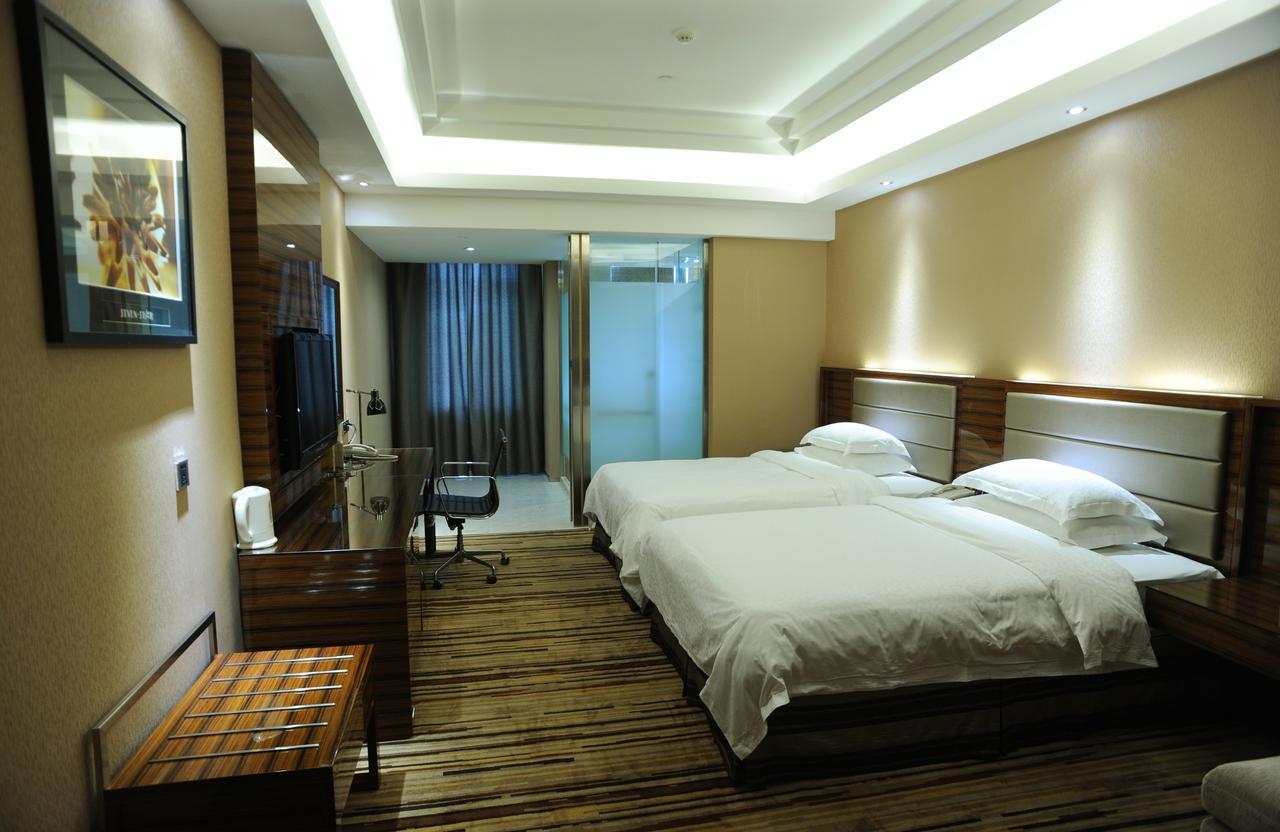 Jiangxi Seven Star Shang Wu Hotel 南昌 エクステリア 写真